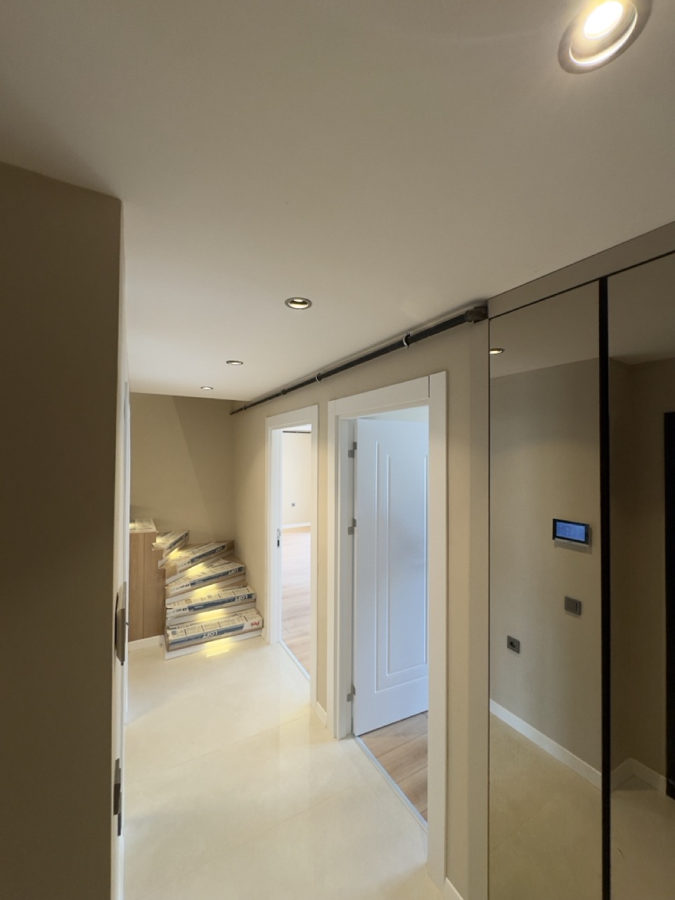 Luxury Beachside Apartments with Pool for Sale in Antalya Konyaaltı