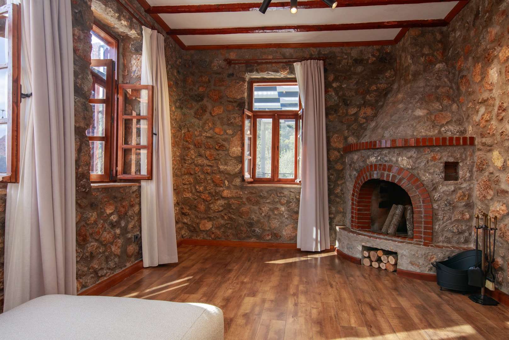 Luxurious Retreat in Kayaköy Nature, History, and Modern Comfort