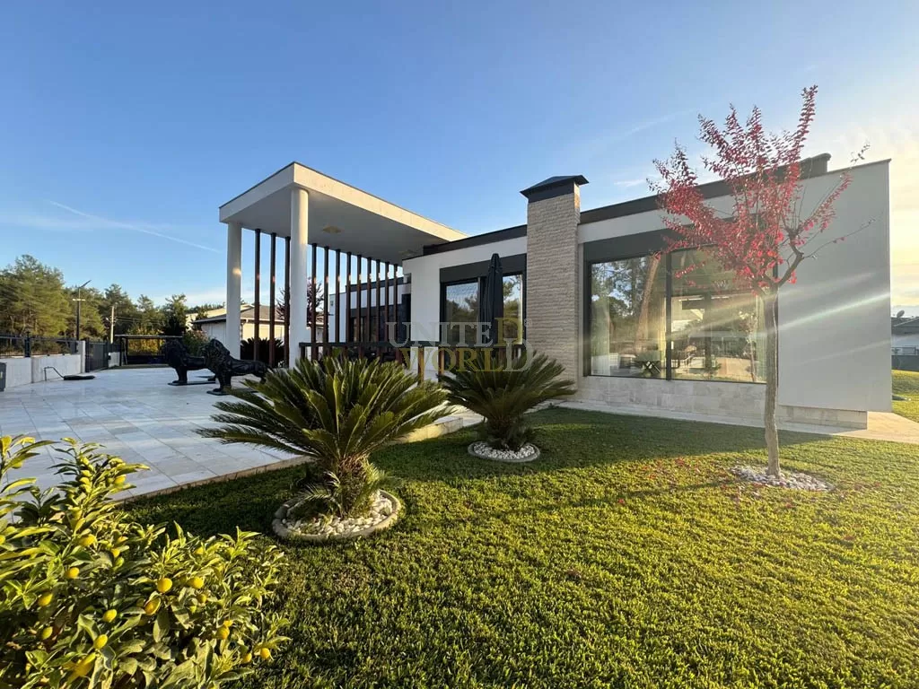 Luxury Single-Storey Villa for Sale in Döşemealtı, Antalya