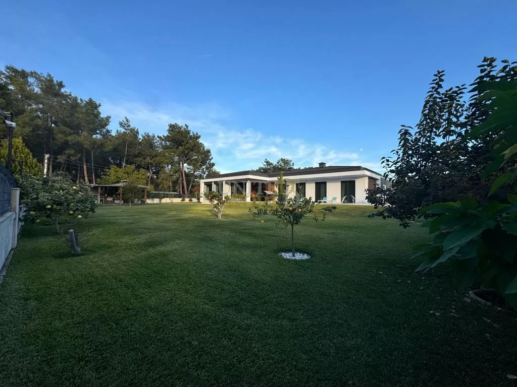 Luxury Single-Storey Villa for Sale in Döşemealtı, Antalya