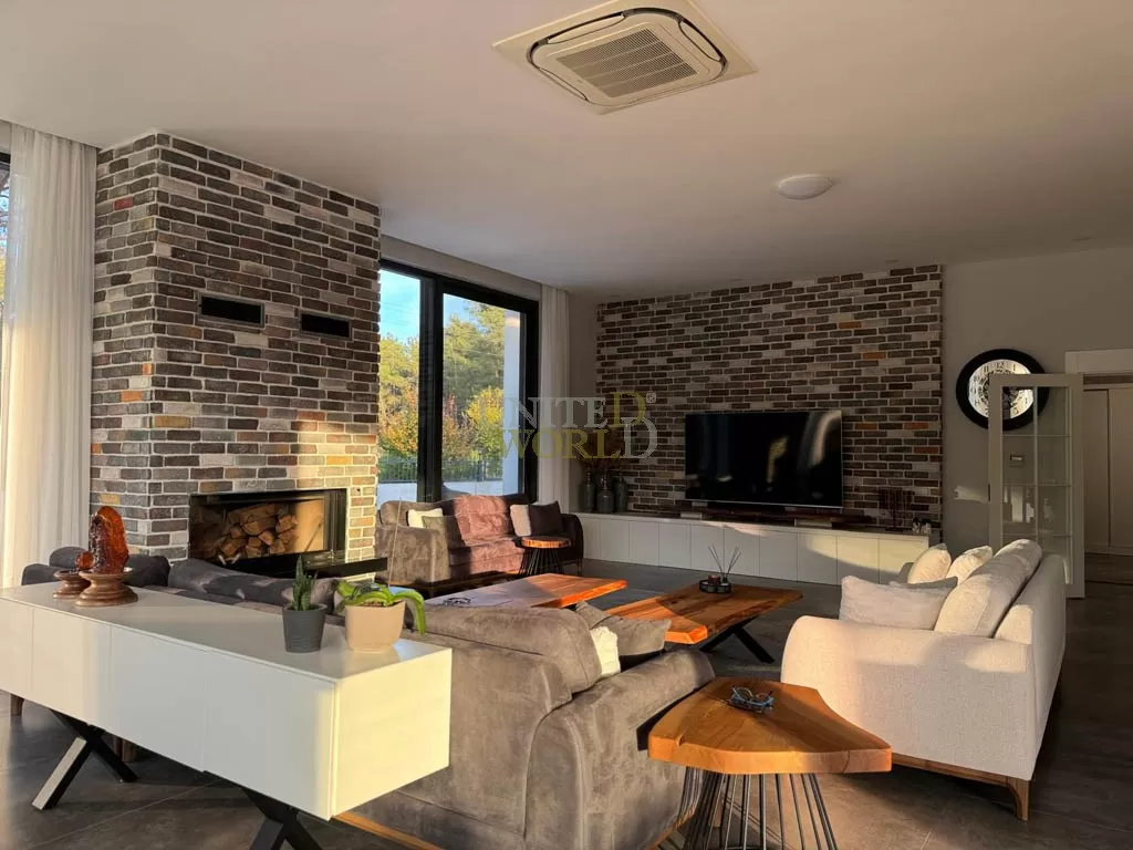Luxury Single-Storey Villa for Sale in Döşemealtı, Antalya