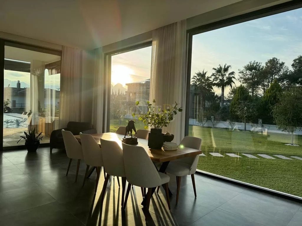 Luxury Single-Storey Villa for Sale in Döşemealtı, Antalya