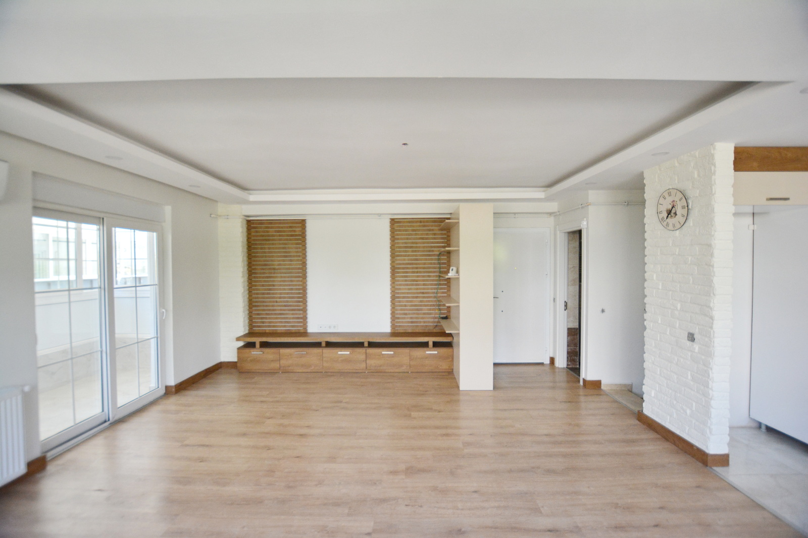 Premium Duplex Apartment in Konyaalti, Steps from the Sea