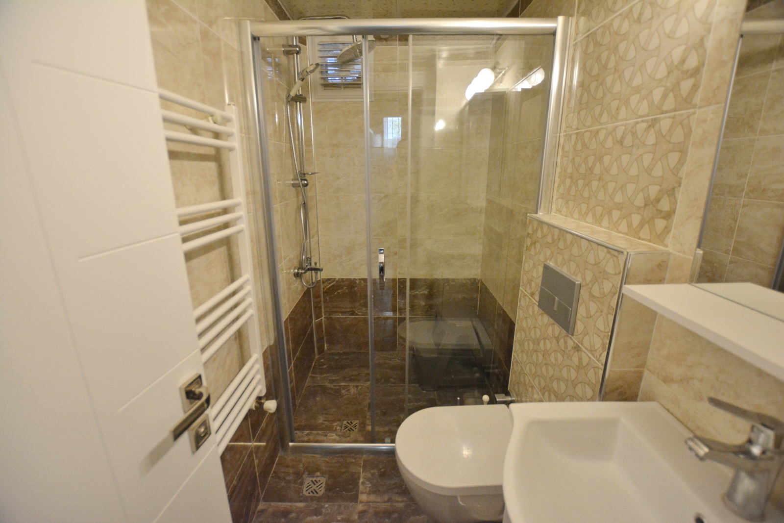 Premium Duplex Apartment in Konyaalti, Steps from the Sea