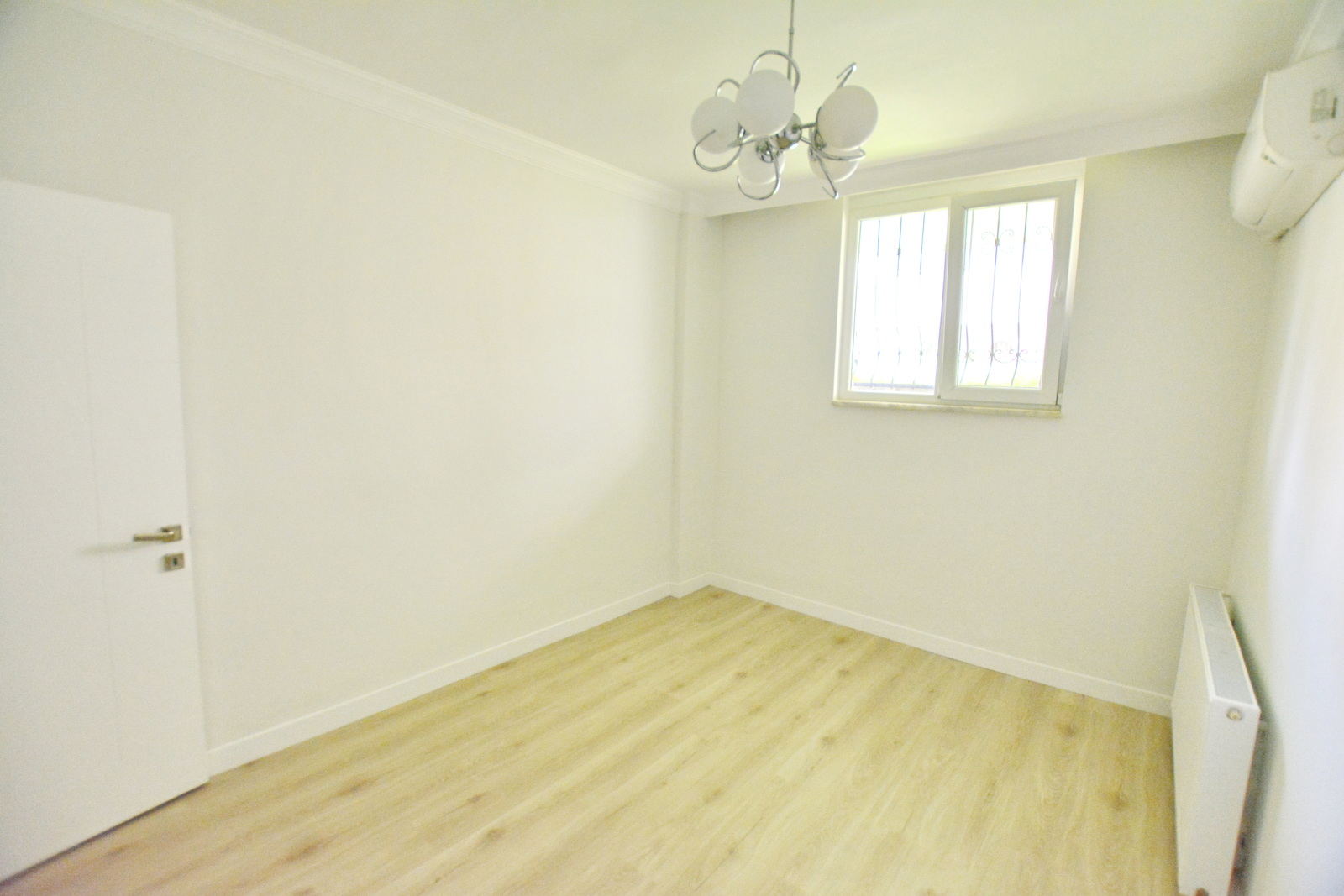 Premium Duplex Apartment in Konyaalti, Steps from the Sea