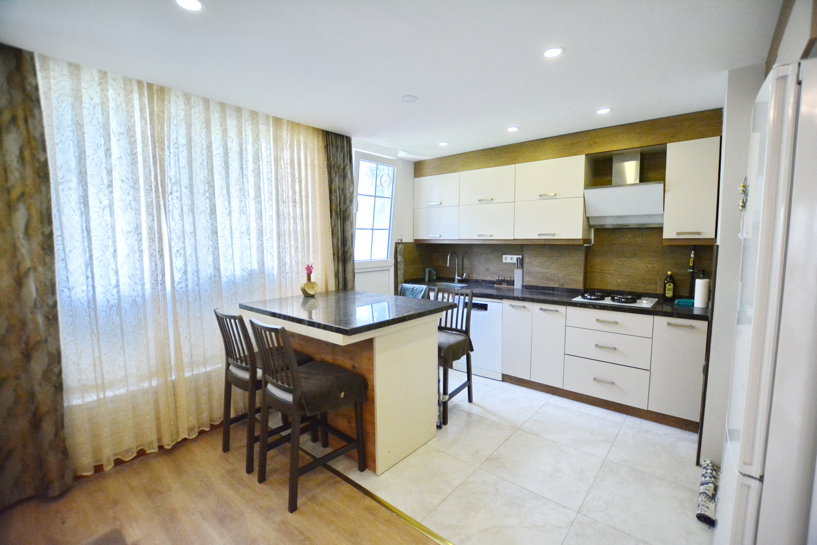 Premium Duplex Apartment in Konyaalti, Steps from the Sea
