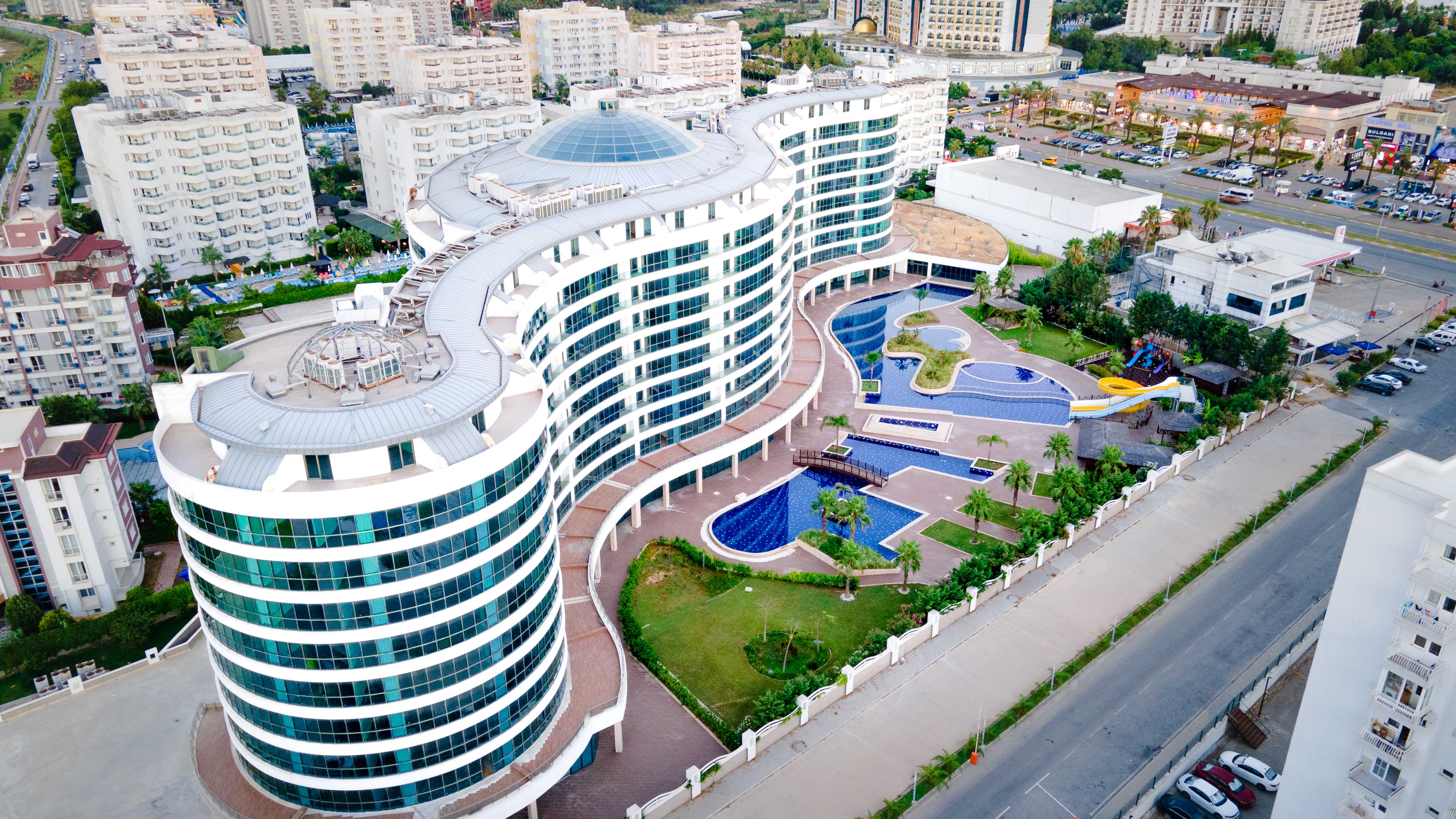 Luxury Apartments in Antalya with Sea and Mountain Views