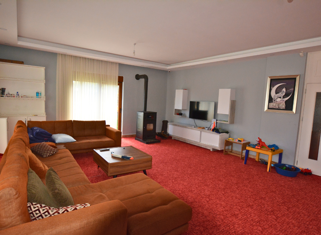 Kemer, Antalya'da Satılık Lüks 5+1 Villa