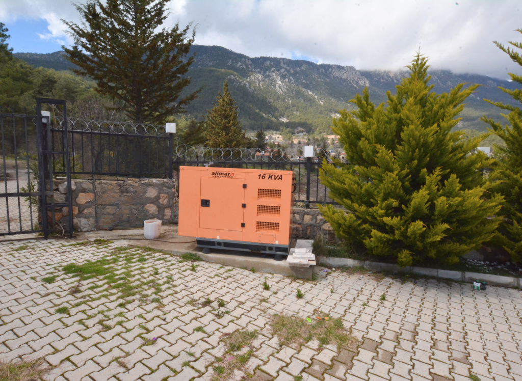 Kemer, Antalya'da Satılık Lüks 5+1 Villa