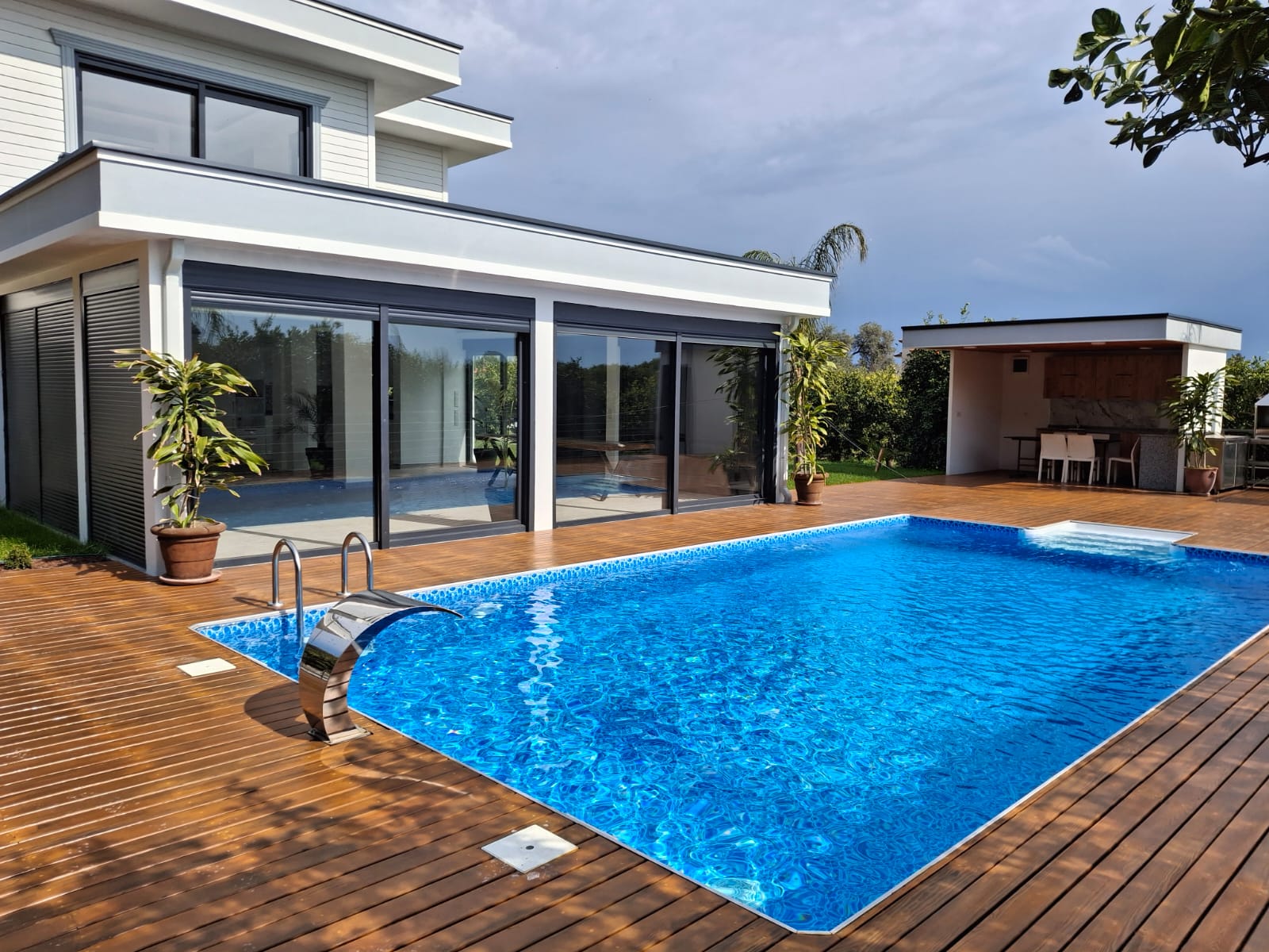 Exclusive Luxury Villa in Çamyuva, Kemer - Walking Distance to the Sea