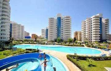 شقق للبيع في مجمع سكني متكامل في الانيا