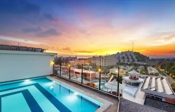 Apartments and commercial real estate in a 5-star hotel in Alanya