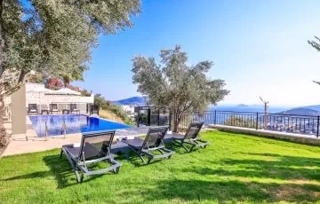 Villa in Antalya Kalkan with Sea View 