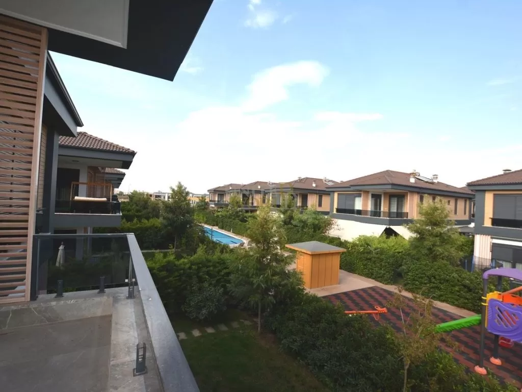 modern_villa_in_antalya_suitable_for_citizenship_(6)1.jpg