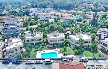 villa_in_kemer_for_sale_with_amazing_view_(1).jpeg