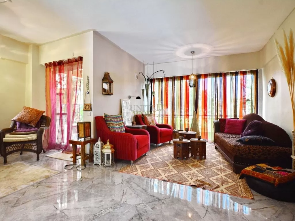 villa_in_kemer_for_sale_with_amazing_view_(2).jpg