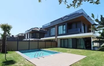 Villas in Istanbul - Exclusive Luxury with Sea Views