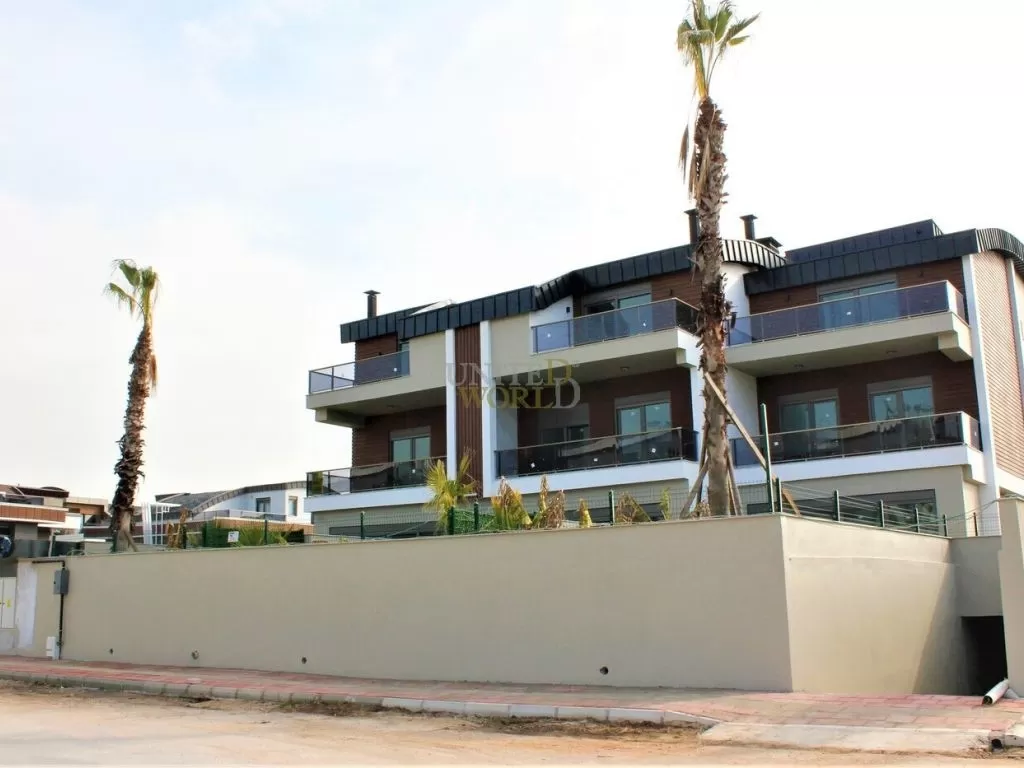 Luxury villa in Antalya suitable for citizenship