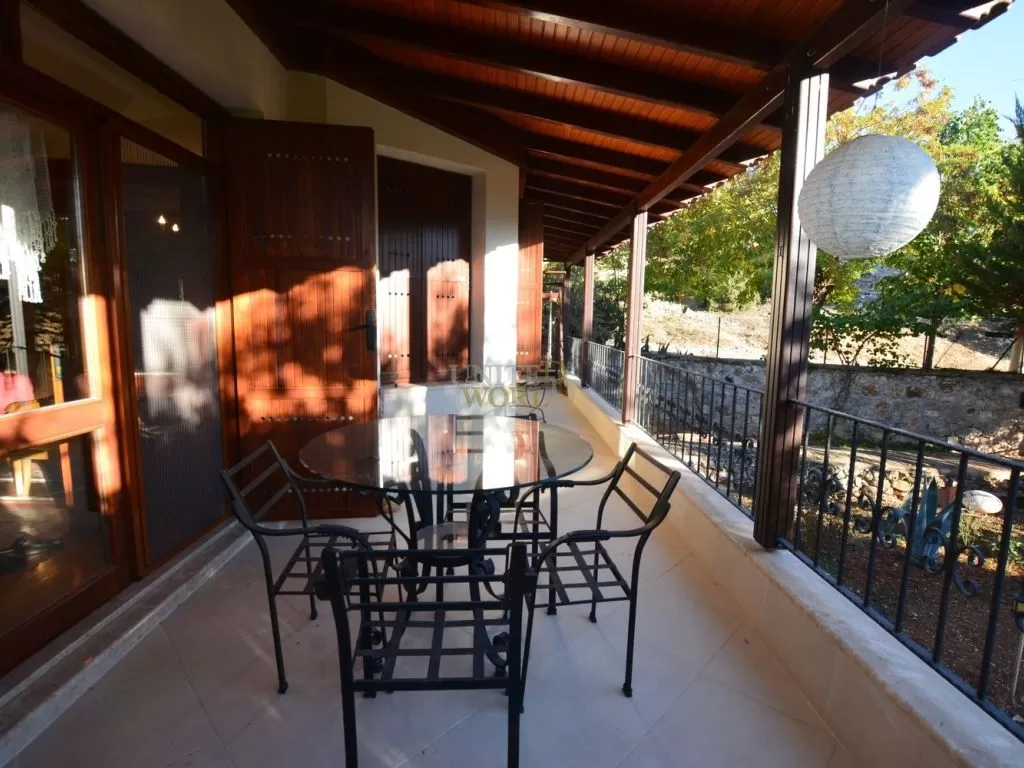 traditional_type_villa_in_antalya_for_sale_(3).jpg