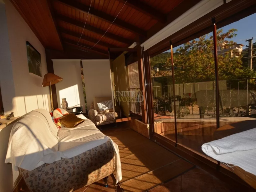 traditional_type_villa_in_antalya_for_sale_(8).jpg