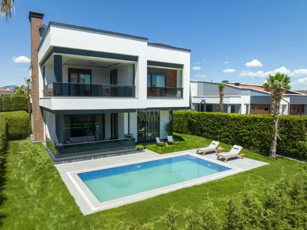 فلل فاخرة في أنطاليا بالقرب من جبال طوروس