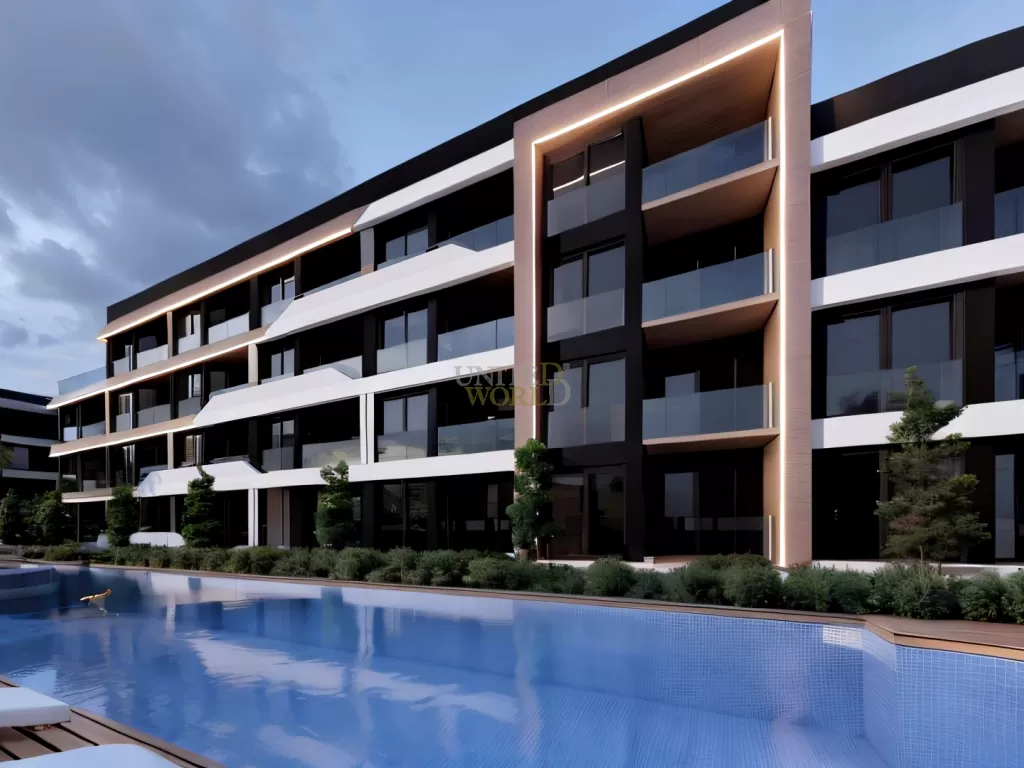 Antalya'da Lara Plajı yakınında lüks daireler