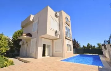 فيلا مستقلة 4 غرف نوم للبيع في كمر غونيك | فيلا فاخرة جديدة في أنطاليا