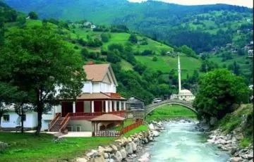 Tourism in Turkey | The city of Rize in Turkey is one of the most beautiful and famous tourist cities, which is characterized by its beauty and splendor of nature