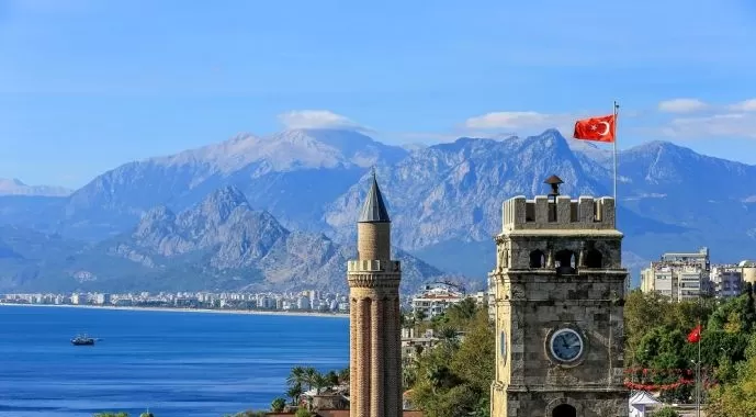 Türkiye’s Antalya hosts over 7M tourists in 7 months